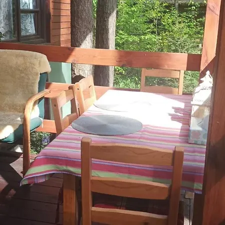 Lesna Nad Rzeka 酒店 Wiązowna